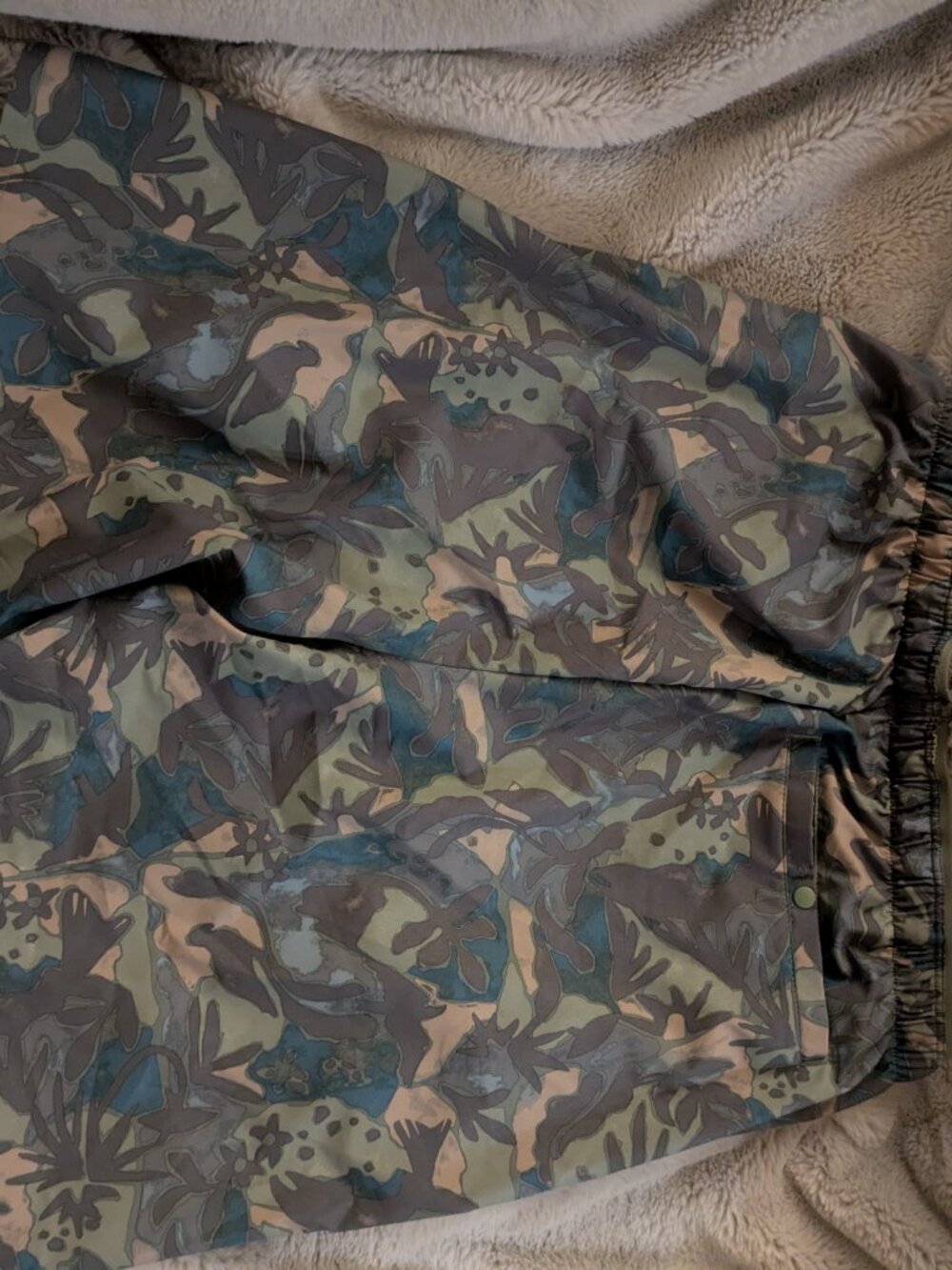 Men's Patagonia Multi Trails Shorts Sedge Green Small NWT - Picture 6 of 8